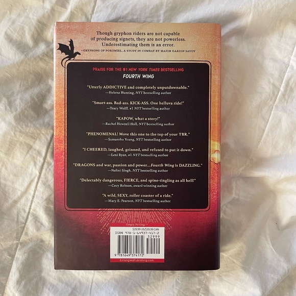 Iron Flame (The Empyrean Book 2) by Rebecca Yarros Limited Edition - Picture 3 of 6